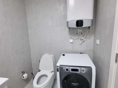 Prodaja, trosoban stan, 95m², Centar, Budva - image 8