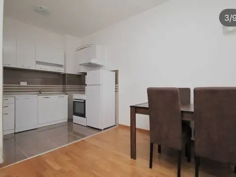 Rent, one bedroom apartment, 50m², Stari Aerodrom, Podgorica - image 4
