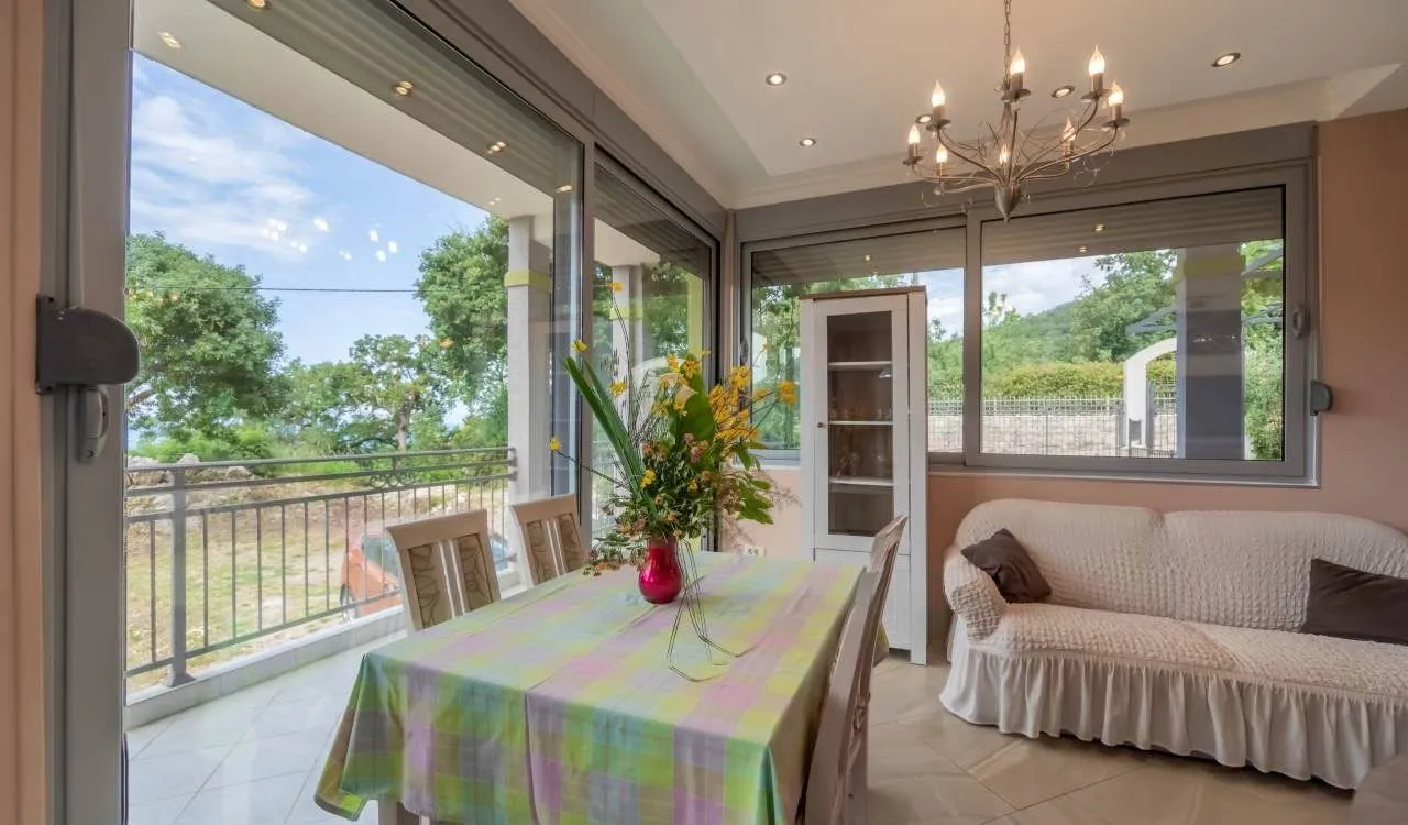 Sale, house, 274m², Buljarica, Budva