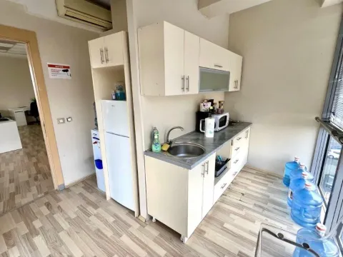 Rent, office space, 183m², Centar, Požarevac - image 11