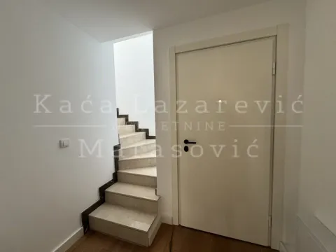 Prodaja, stan, 174m², Lekino Brdo, Voždovac Sve Podlokacije - image 7