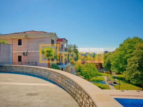 Prodaja, kuća, 300m², Zagorič, Podgorica - image 7