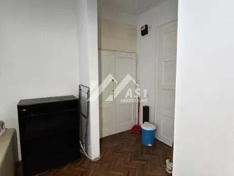 Izdavanje, stan, 30m², Jugovićevo, Novi Sad Sve Podlokacije - image 3