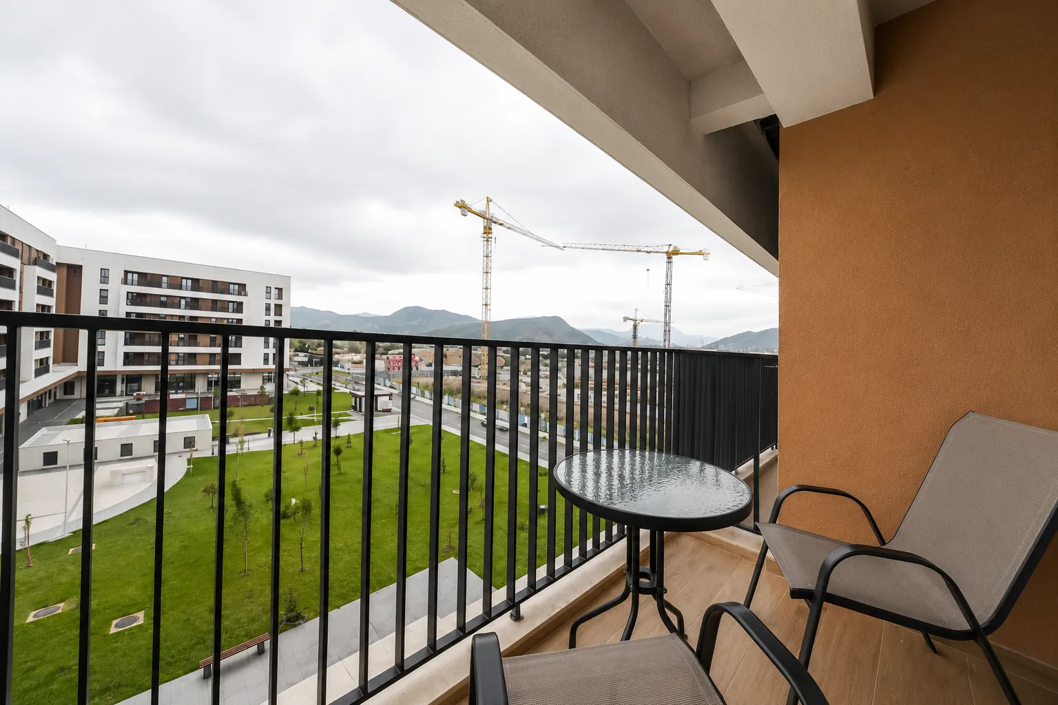 Izdavanje, jednosoban stan, 46m², New City, Podgorica