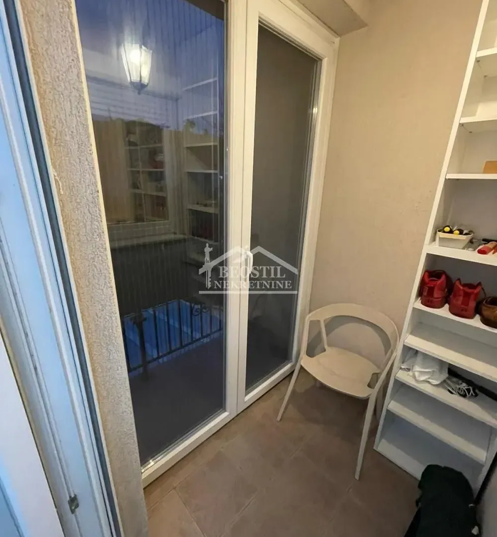Rent, one bedroom apartment, 41m², Kluz, Zvezdara Sve Podlokacije