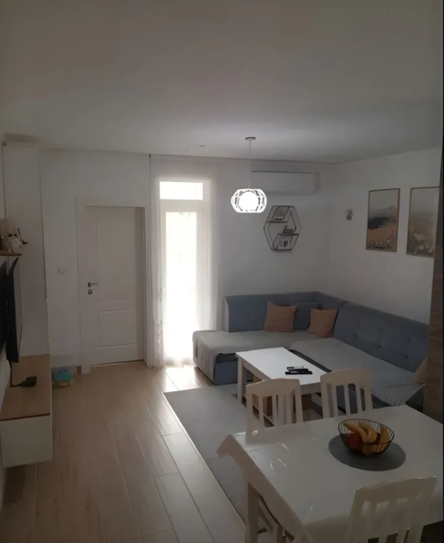 Prodaja, dvosoban stan, 48m², Sveta Vrača, Kotor