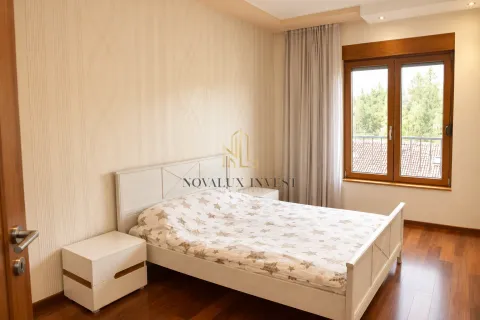 Rent, two bedroom apartment, 75m², Centar, Podgorica - image 7