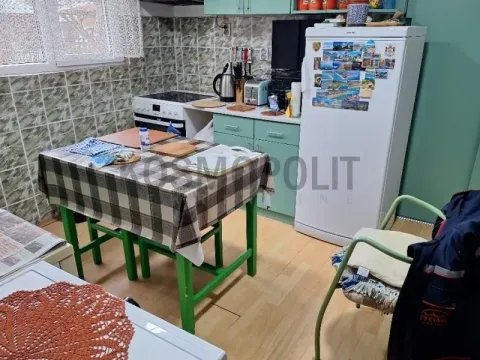 Prodaja, trosoban stan, 85m², Centar, Pančevo - image 13