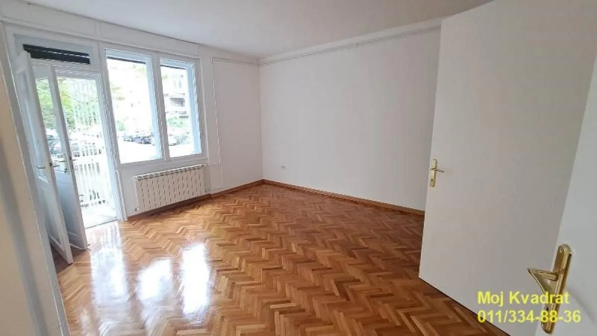 Prodaja, trosoban stan, 81m², Stari Grad, Beograd