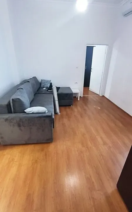 Rent, two bedroom apartment, 32m², Zvezdara Sve Podlokacije, Beograd