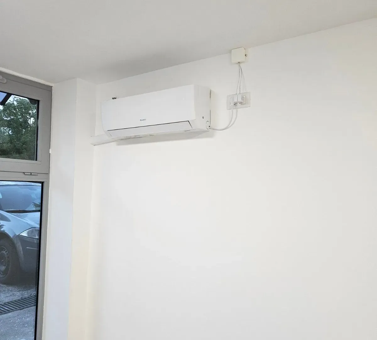 Rent, office space, 18m², Preko Morače, Podgorica