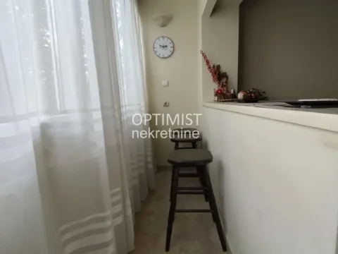 Prodaja, dvosoban stan, 70m², Vračar Sve Podlokacije, Beograd - image 4