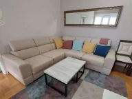 Izdavanje, trosoban stan, 68m², Bulevar Oslobodjenja, Novi Sad Sve Podlokacije