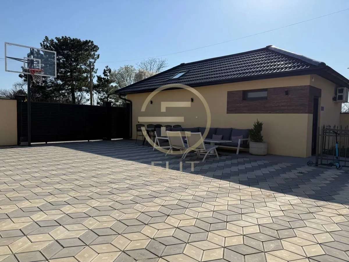 Sale, house, 165m², Petrovaradin, Novi Sad