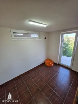 Rent, office space, 140m², Leštane, Grocka - image 10