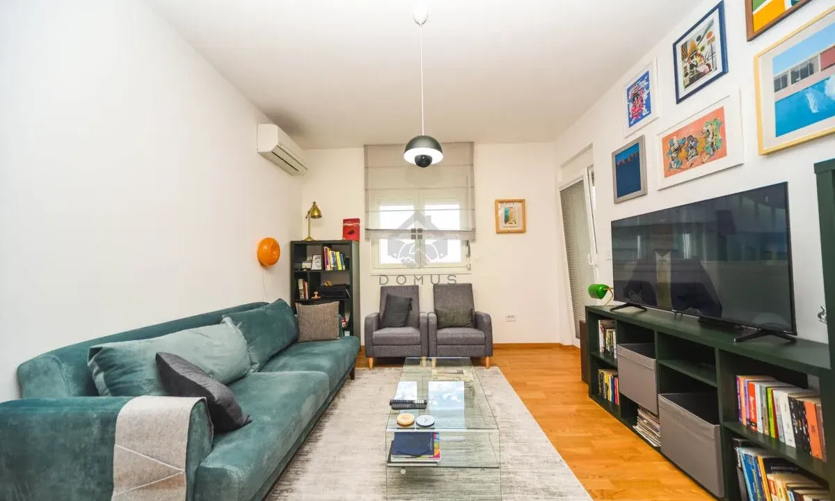 Rent, one bedroom apartment, 45m², Stari Aerodrom, Podgorica