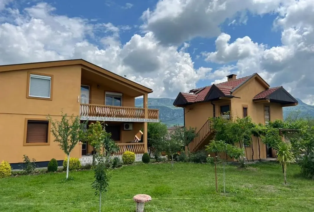 Sale, four bedroom apartment, 290m², Danilovgrad, Crna Gora