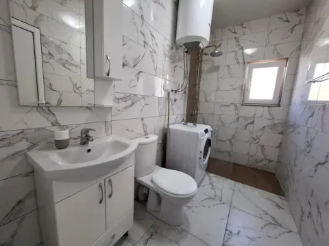 Izdavanje, jednosoban stan, 50m², Bjeliši, Bar - image 8