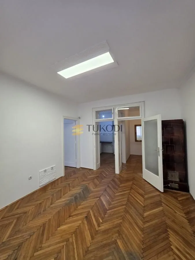 Rent, office space, 50m², Stari Grad, Beograd