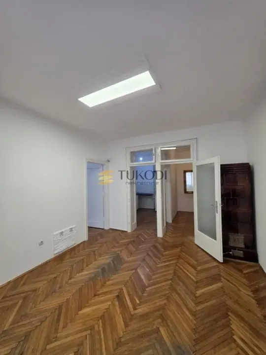 Rent, office space, 50m², Stari Grad, Beograd