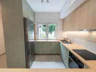 Rent, three bedroom apartment, 100m², Dalmatinska ulica, Podgorica - image 11