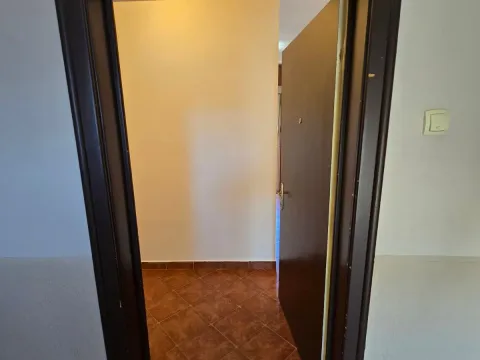 Rent, one bedroom apartment, 39m², Centar, Podgorica - image 5