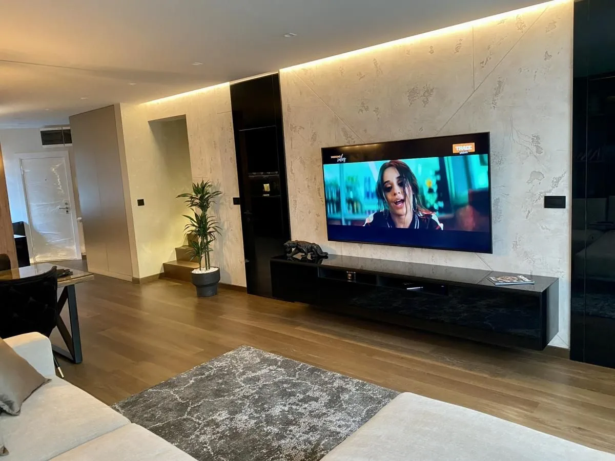 Prodaja, četvorosoban stan, 122m², Grbavica, Novi Sad Sve Podlokacije