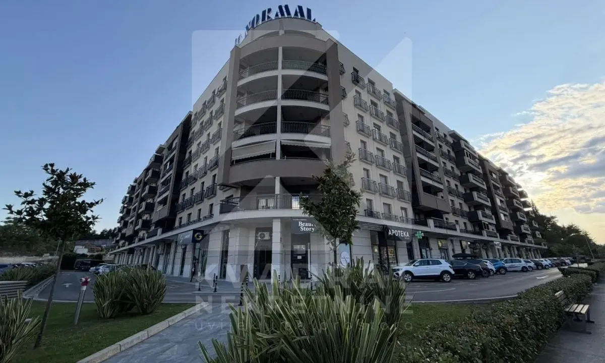 Rent, office space, 74m², Ljubović, Podgorica