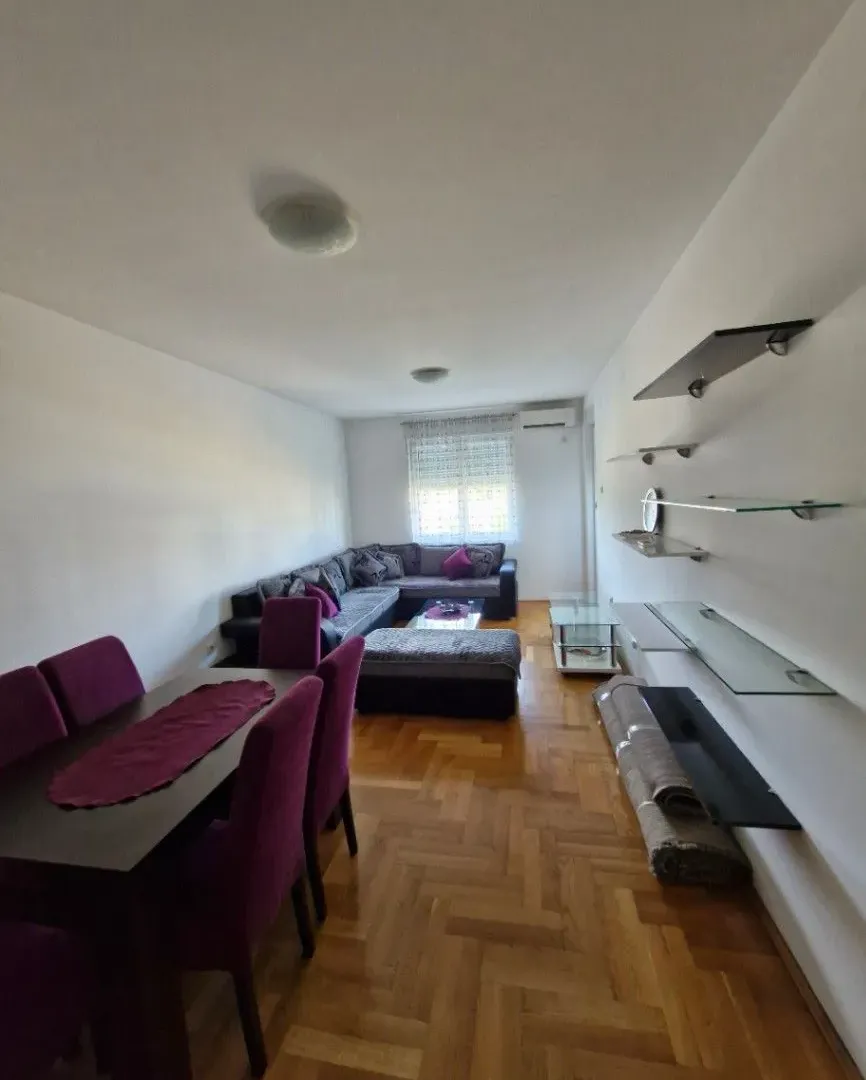 Izdavanje, jednosoban stan, 52m², Zabjelo, Podgorica