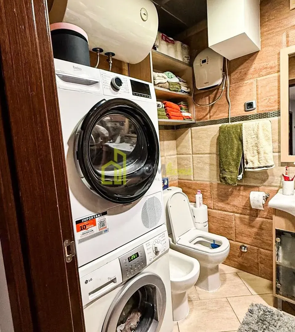Prodaja, dvosoban stan, 80m², Preko Morače, Podgorica