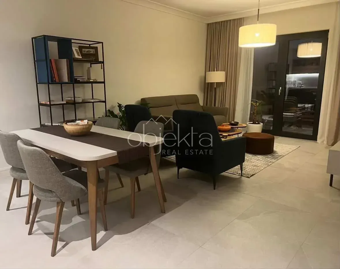 Izdavanje, stan, 60m², Tivat, Crna Gora
