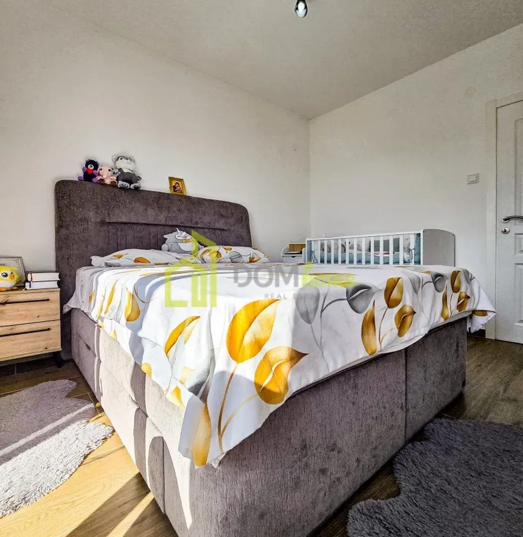 Prodaja, trosoban stan, 74m², Pobrežje, Podgorica