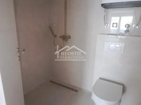Sale, three bedroom apartment, 83m², Kalenić Pijaca, Vračar Sve Podlokacije - image 11