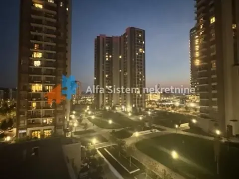 Izdavanje, trosoban stan, 81m², Savski Venac, Beograd - image 10