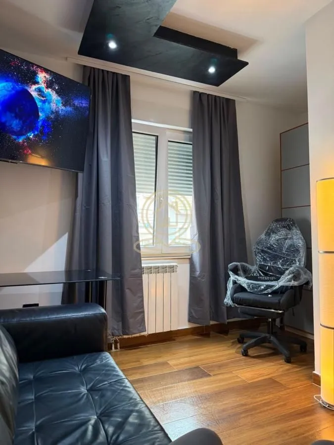 Rent, three bedroom apartment, 60m², Bulbulder, Zvezdara Sve Podlokacije