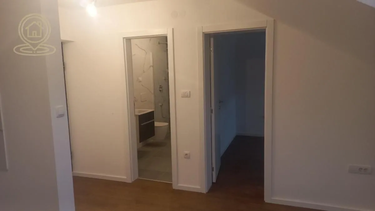 Prodaja, jednosoban stan, 28m², Podbara, Novi Sad Sve Podlokacije
