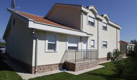 Rent, house, 250m², Donji Kokoti, Podgorica - image 24
