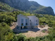 Prodaja, kuća, 231m², Tudorovići, Budva - image 8