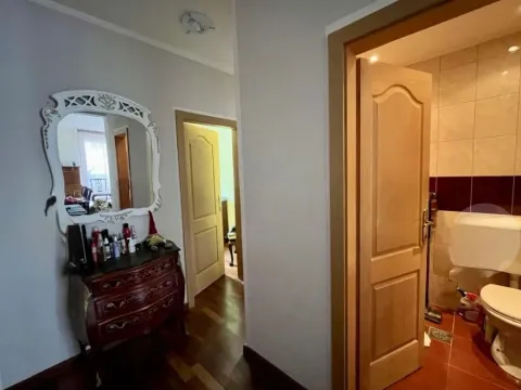 Sale, two bedroom apartment, 70m², Petrovac, Budva - image 9