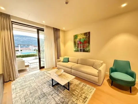Sale, one bedroom apartment, 70m², Herceg Novi, Crna Gora - image 4