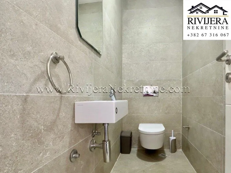 Prodaja, dvosoban stan, 87m², Tivat, Crna Gora