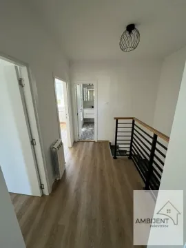 Rent, house, 120m², Šumice, Beograd - image 9