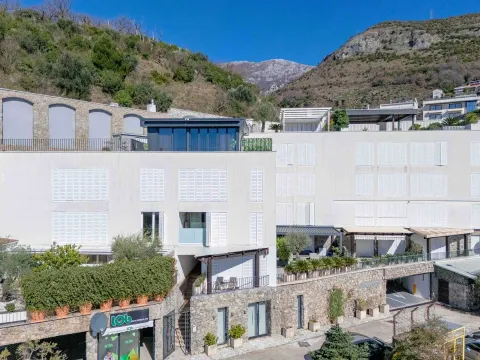 Prodaja, jednosoban stan, 45m², Pržno, Budva - image 14