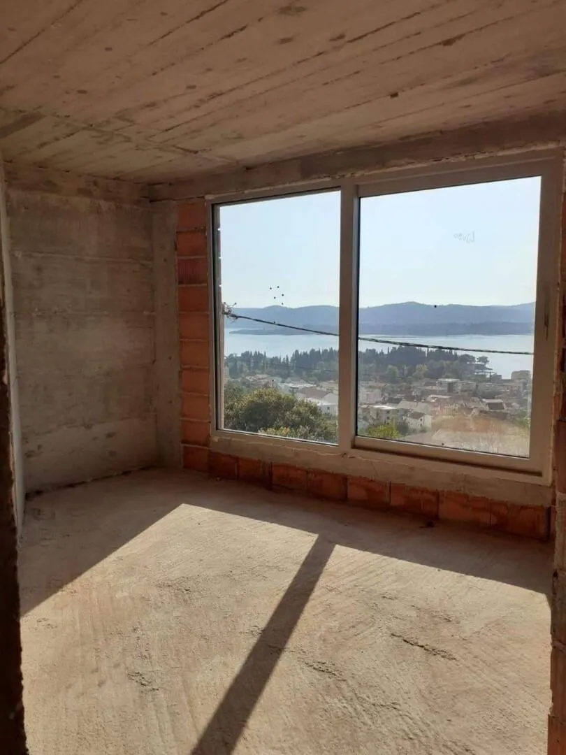 Prodaja, kuća, 240m², Tripovići, Tivat