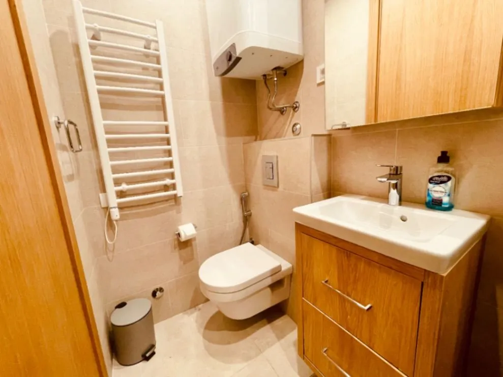 Prodaja, garsonjera, 24m², Kavač, Kotor
