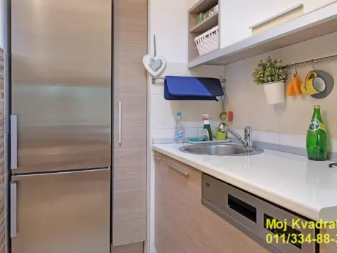 Sale, four bedroom apartment, 103m², Novi Beograd Blok 67, Novi Beograd Sve Podlokacije - image 8