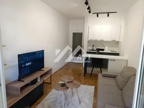 Izdavanje, stan, 30m², Rotkvarija, Novi Sad Sve Podlokacije - image 2