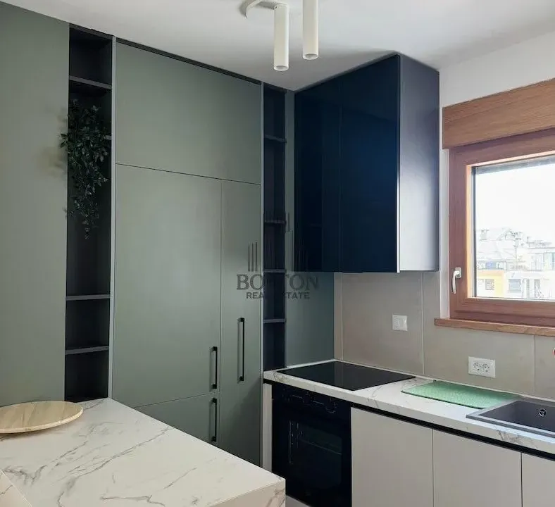 Izdavanje, dvosoban stan, 46m², Zemun Sve Podlokacije, Beograd