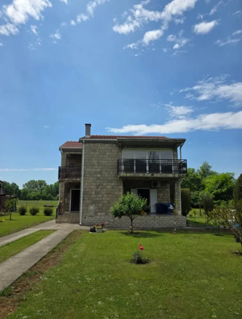 Sale, house, 160m², Danilovgrad, Crna Gora