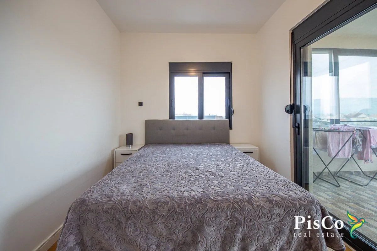 Prodaja, kuća, 270m², Podgorica, Crna Gora